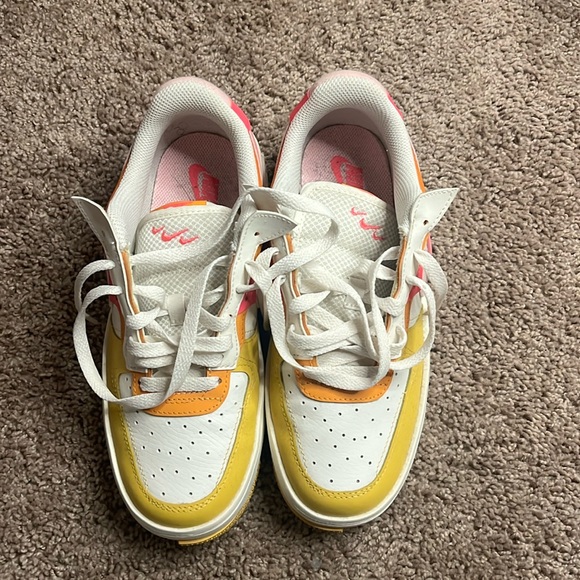 Wave - Picture 2 of 6